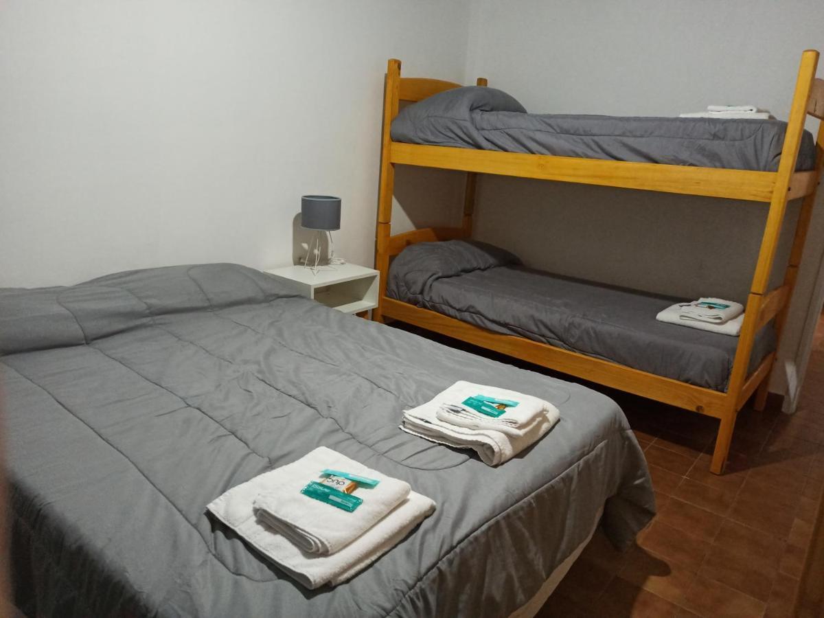 El Faro Hostel ปูแอร์โตมาดริน ภายนอก รูปภาพ