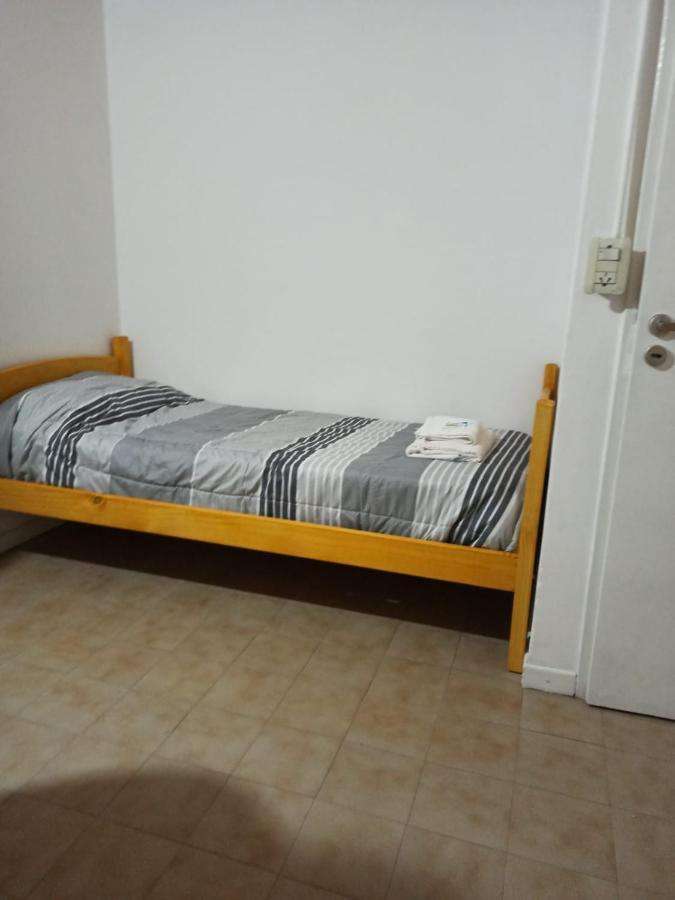 El Faro Hostel ปูแอร์โตมาดริน ภายนอก รูปภาพ