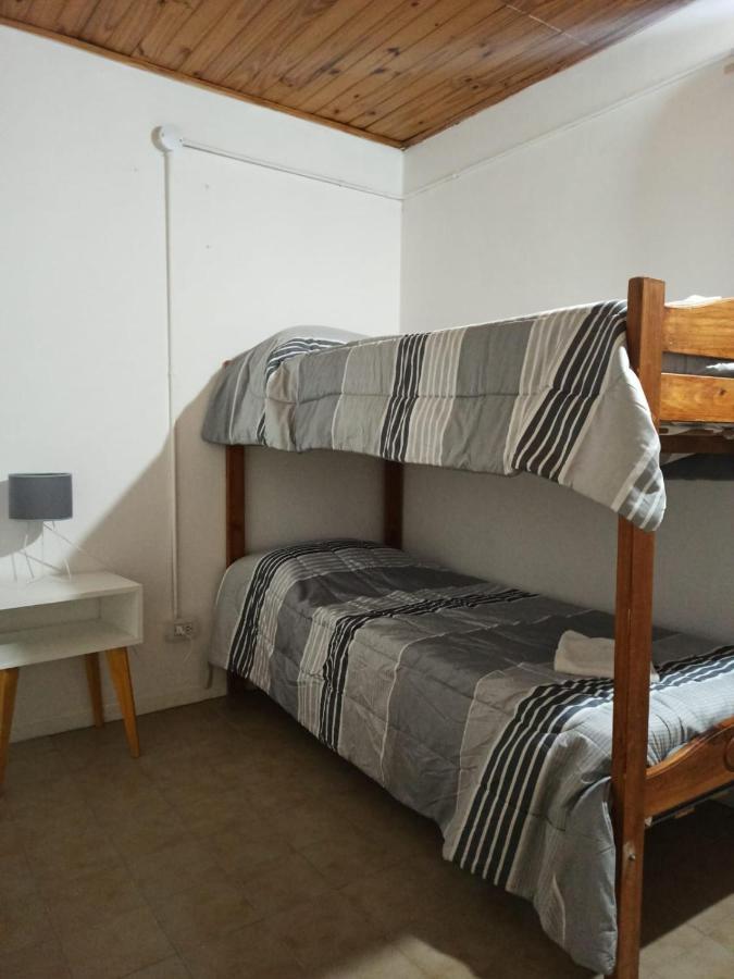 El Faro Hostel ปูแอร์โตมาดริน ภายนอก รูปภาพ