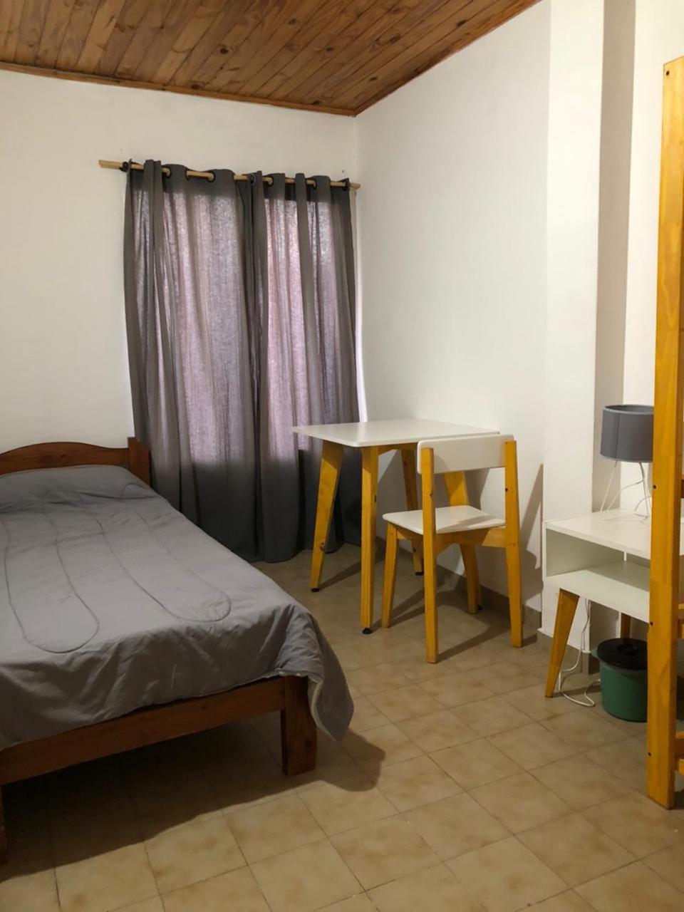 El Faro Hostel ปูแอร์โตมาดริน ภายนอก รูปภาพ
