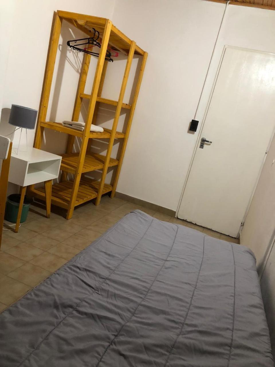 El Faro Hostel ปูแอร์โตมาดริน ภายนอก รูปภาพ