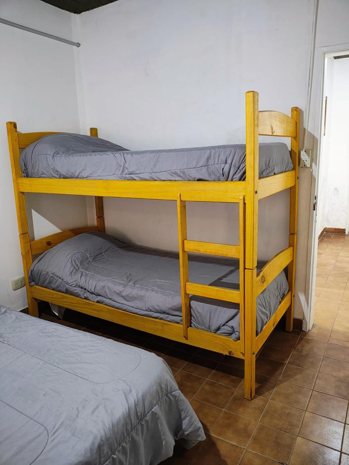 El Faro Hostel ปูแอร์โตมาดริน ภายนอก รูปภาพ