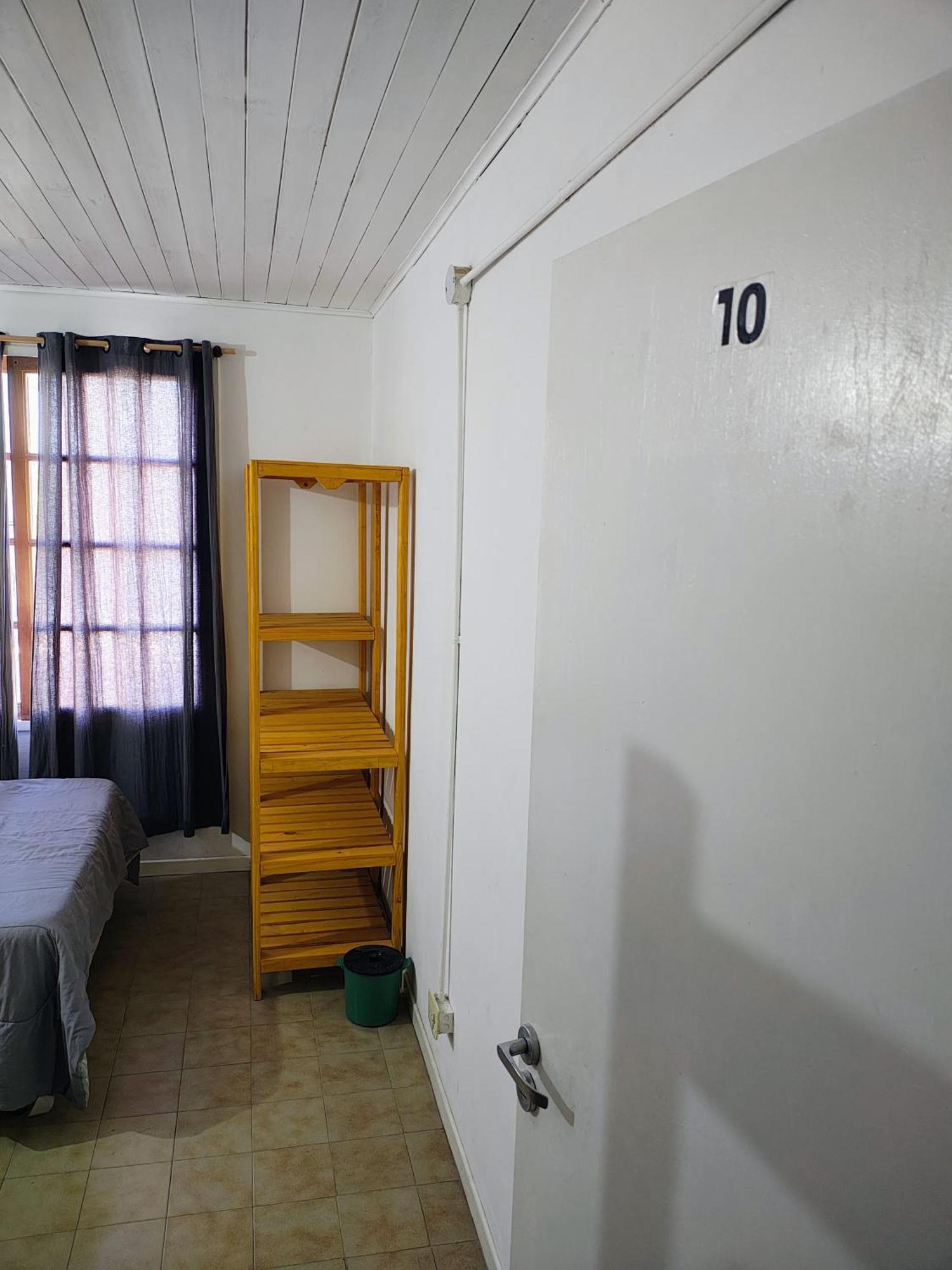 El Faro Hostel ปูแอร์โตมาดริน ภายนอก รูปภาพ