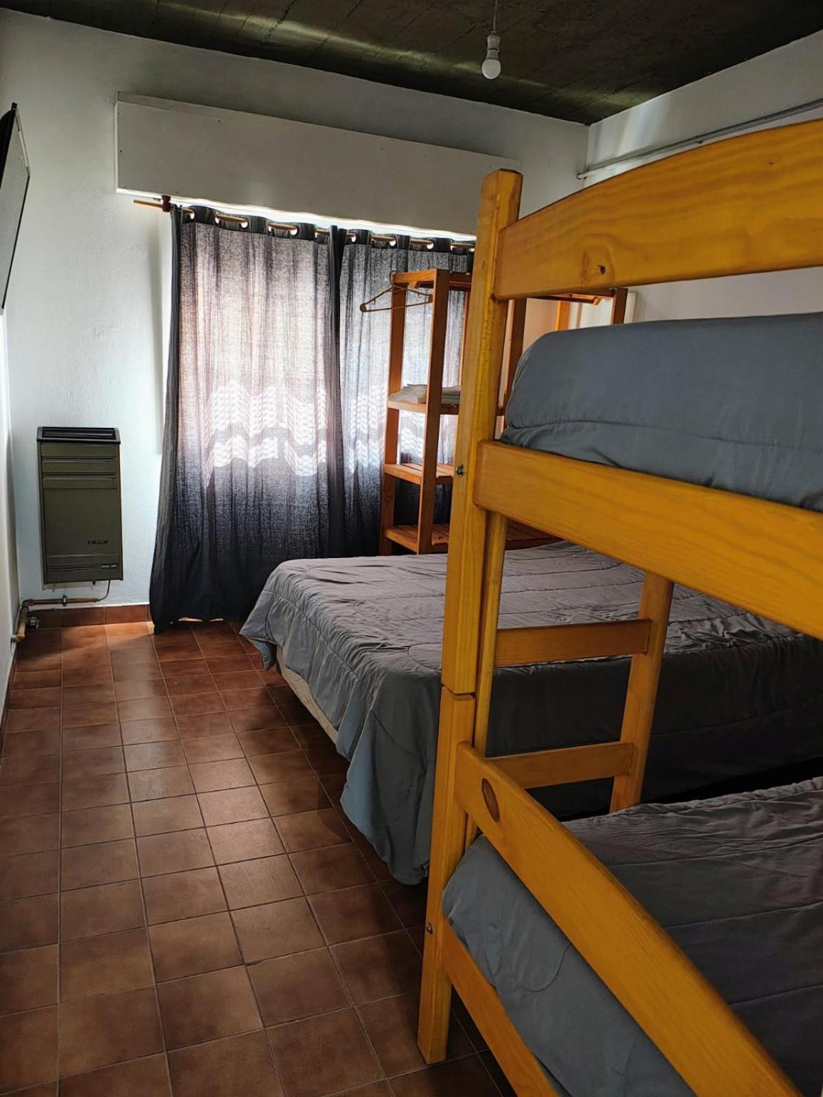El Faro Hostel ปูแอร์โตมาดริน ภายนอก รูปภาพ