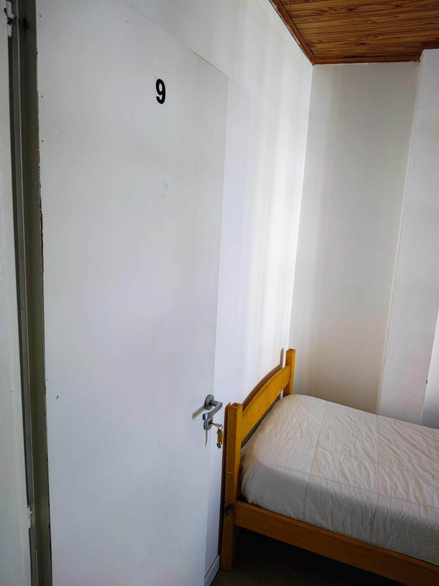 El Faro Hostel ปูแอร์โตมาดริน ภายนอก รูปภาพ