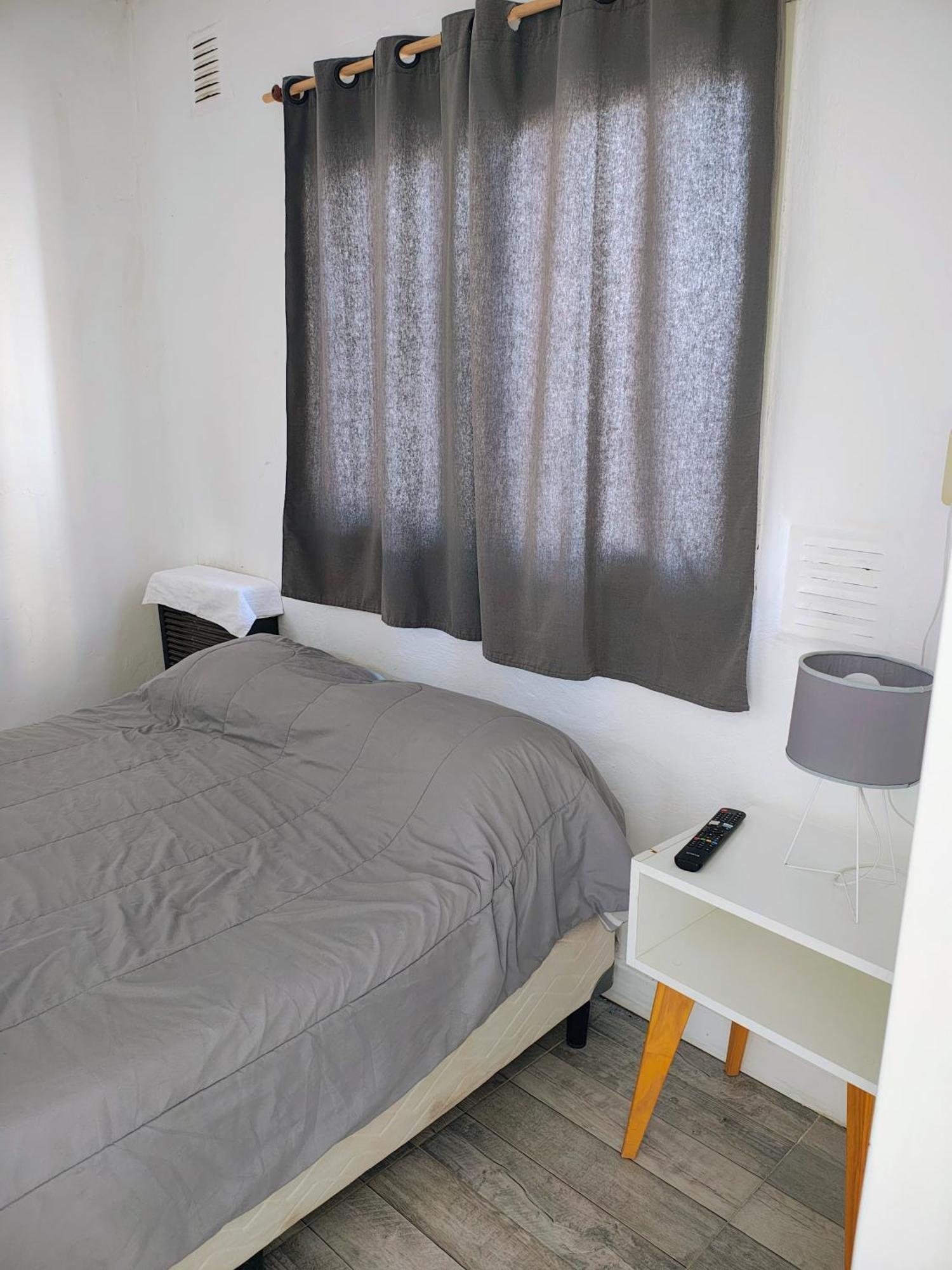 El Faro Hostel ปูแอร์โตมาดริน ภายนอก รูปภาพ